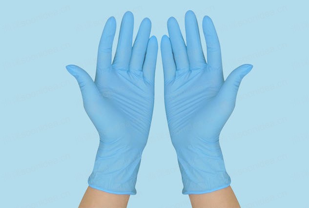 Thin rubber gloves