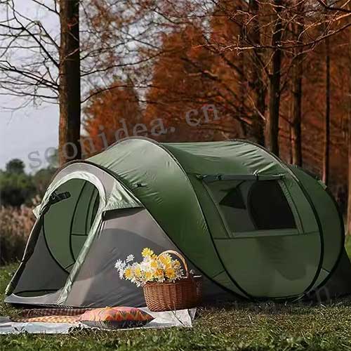 Outdoor tent