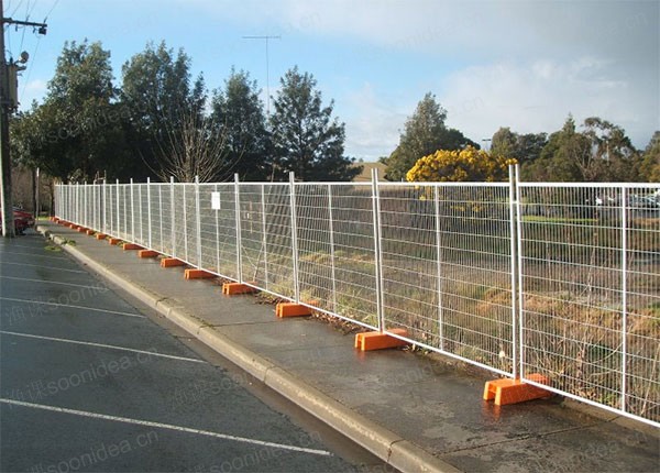 Various types of fences