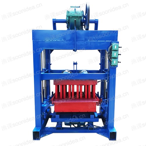 Small mobile brick machine